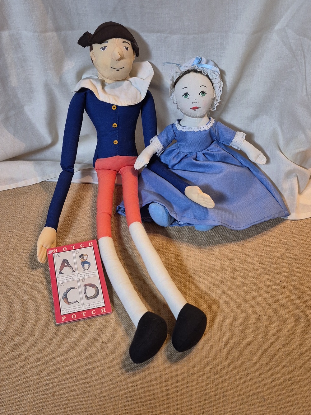 1996Colonial Williamsburg HotchPotch Doll/AmericanaSouvenirs&Gifts Colonial Doll